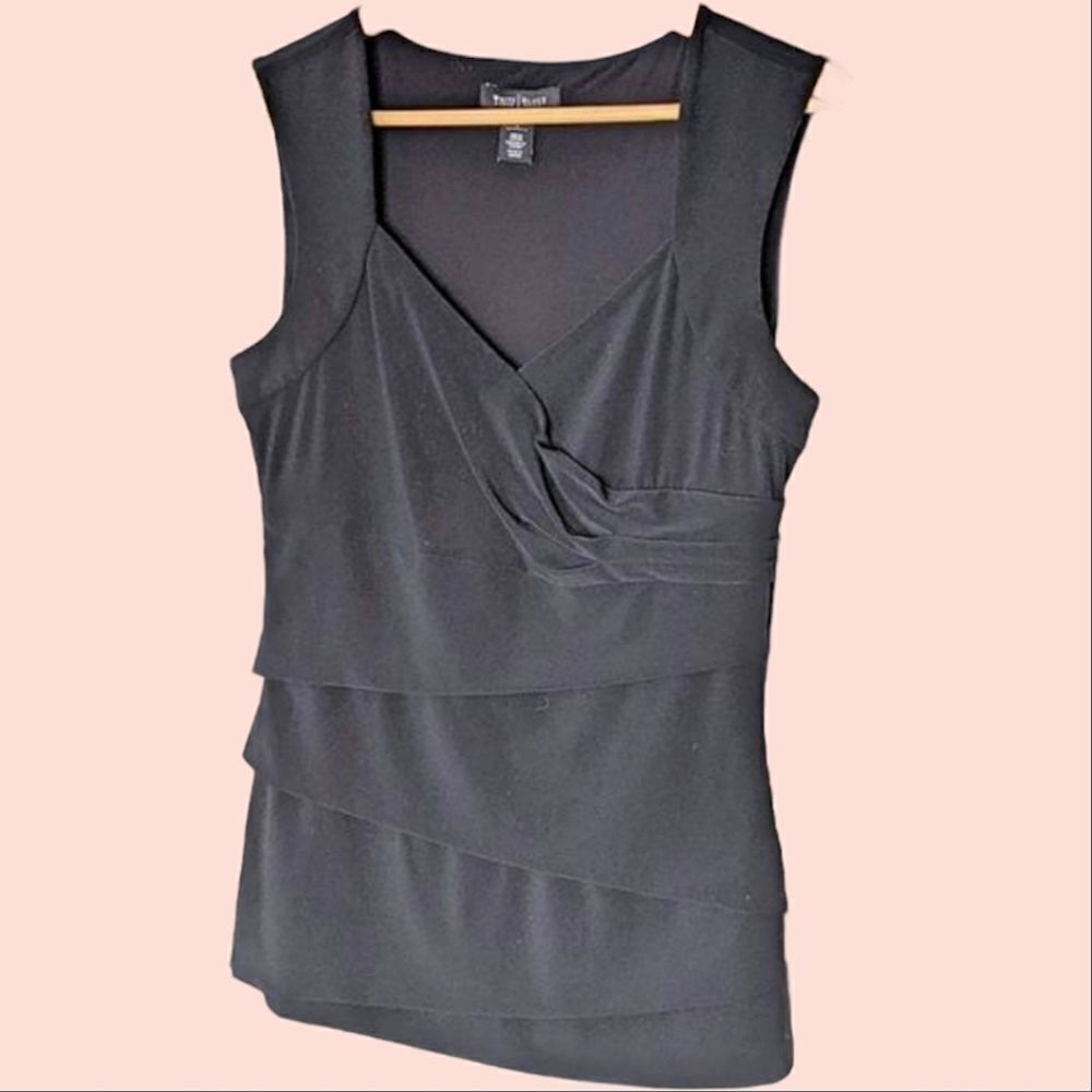 WHBM Black Sleeveless Pleated Stretch Top size M